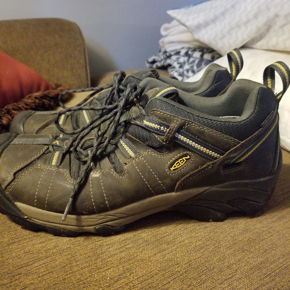 Keen Targhee II Low Hiker - Mens size 12